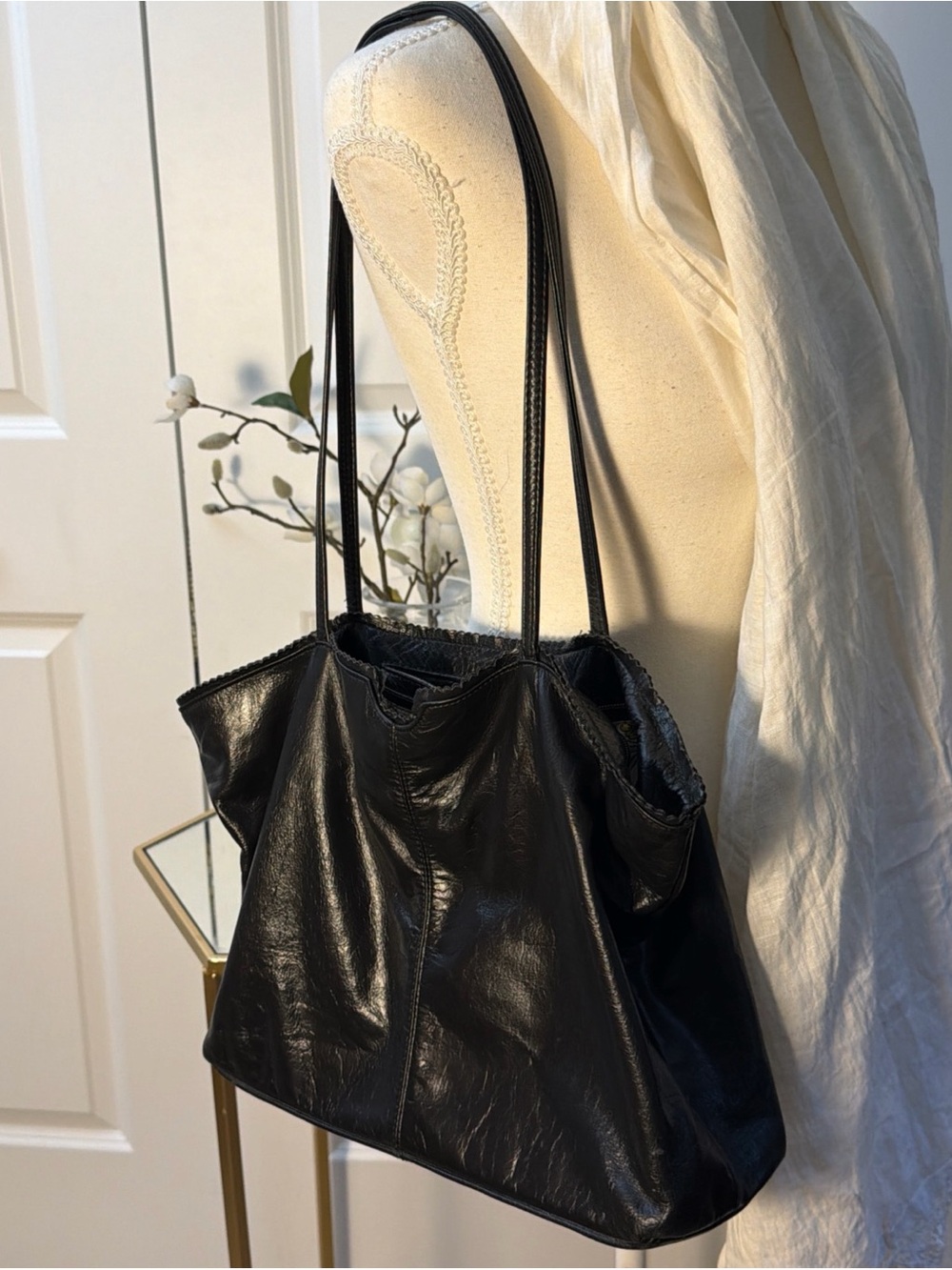 Latico boho slouchy lightweight glazed black leather tote scalloped handbag